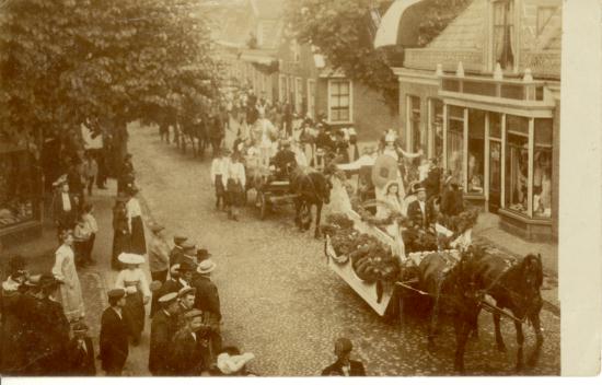 Wolvega, optocht, ongel., ca. 1910, Qoop € 32,95.jpg