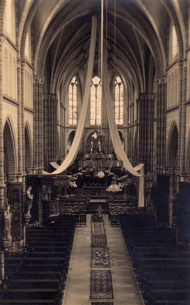 Interieur kerk, g135.jpg