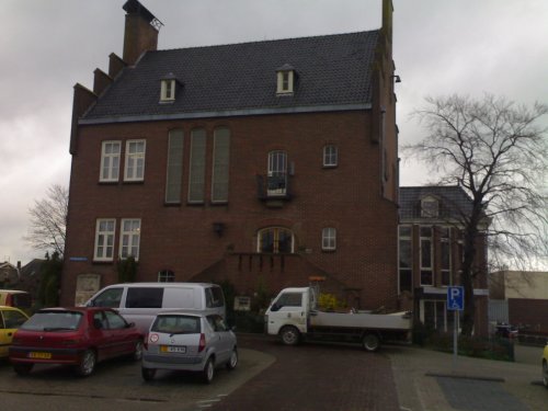 wervershoofgemeentehuis.jpg