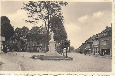 8086geEssen_Heuvelplein_01.JPG