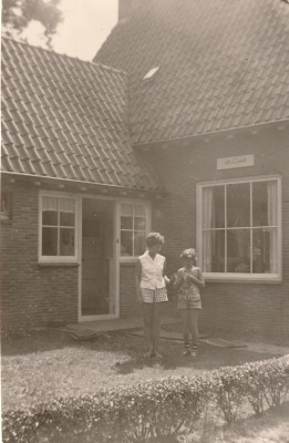ZI8974g.jpg