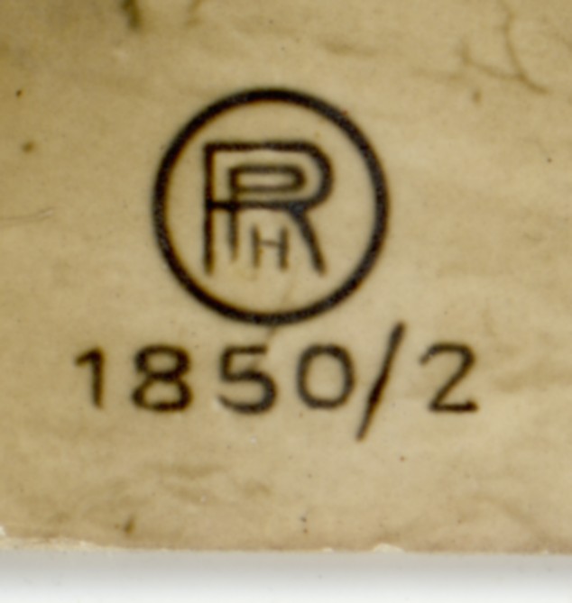 1573a.jpg