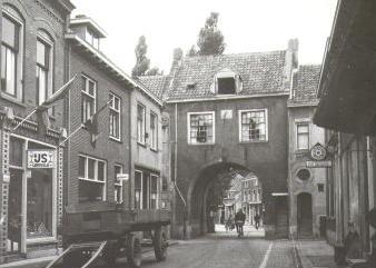 Poort Buren.JPG