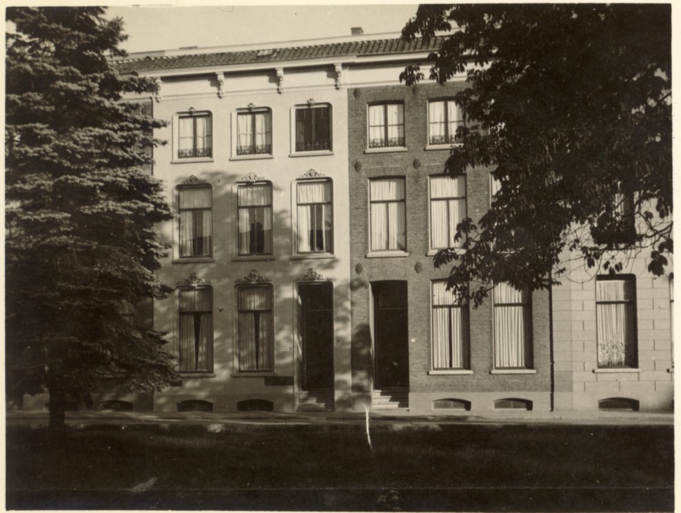 1702.jpg