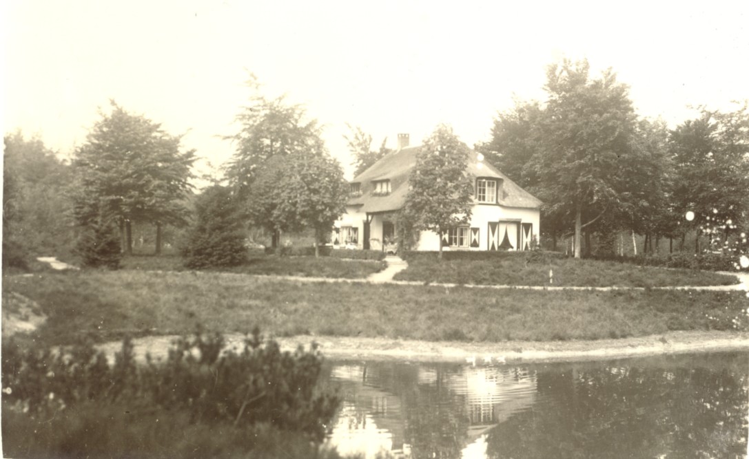 1718.jpg