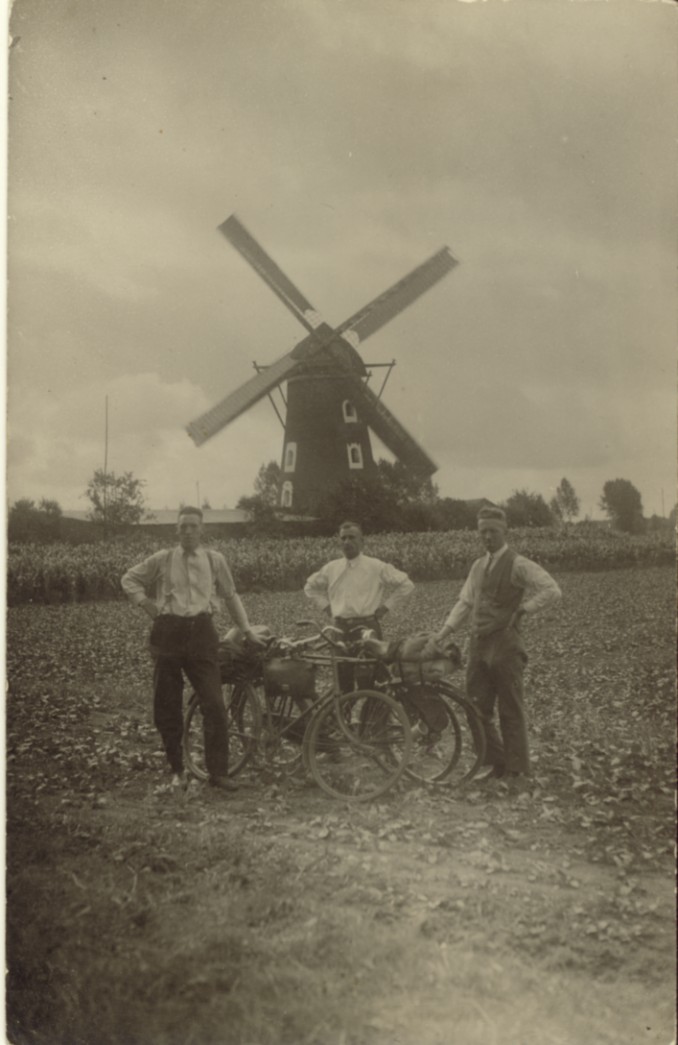1730g.jpg