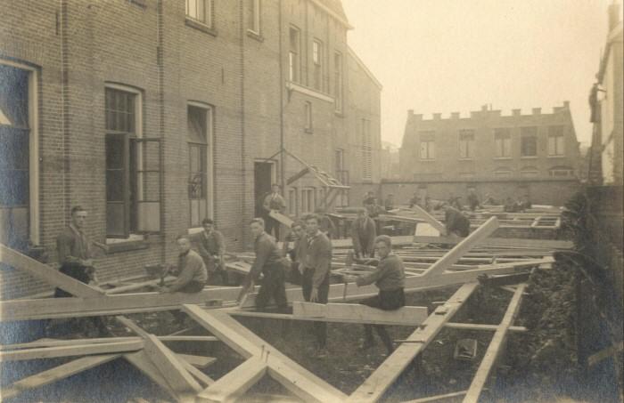 Sneek School 1.jpg