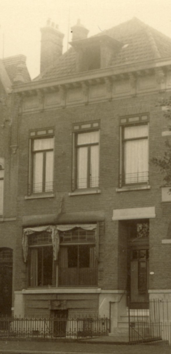 1835b.jpg