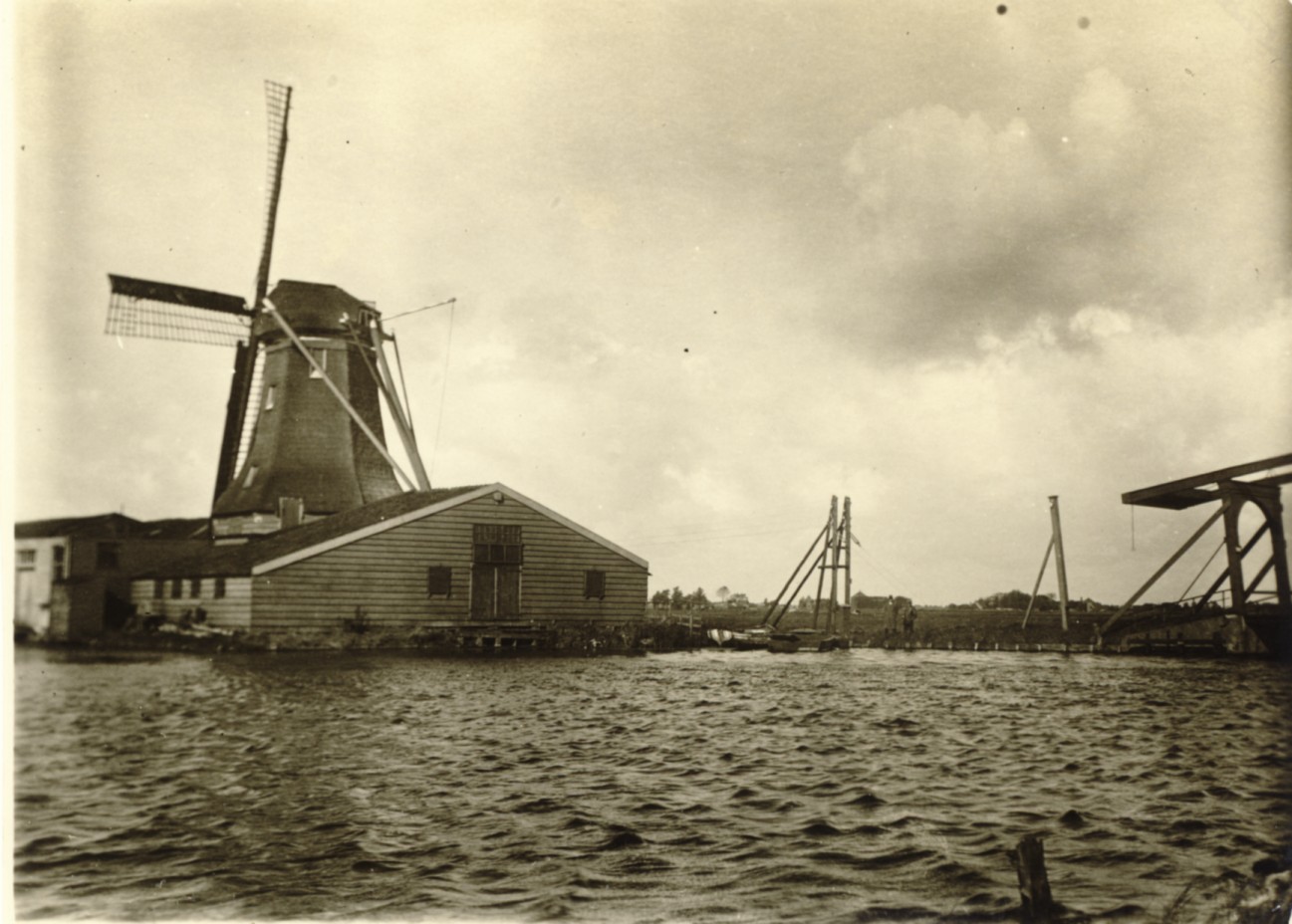 1841.jpg