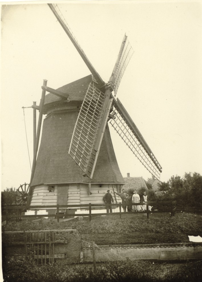 1842.jpg