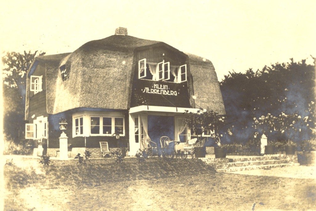 1844g.jpg