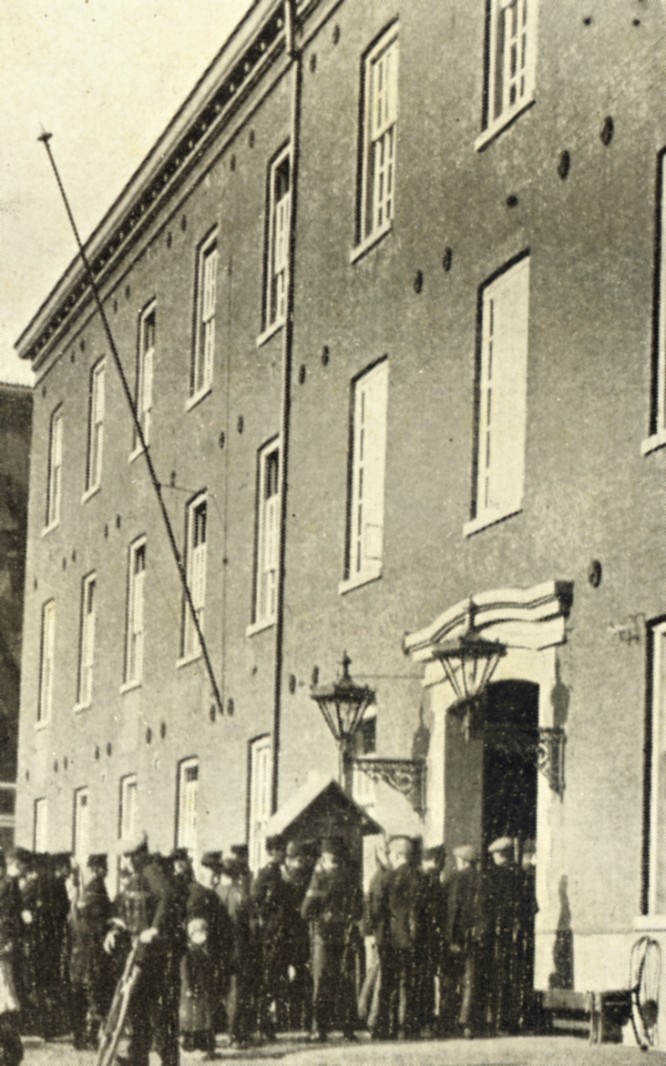 1851a.jpg