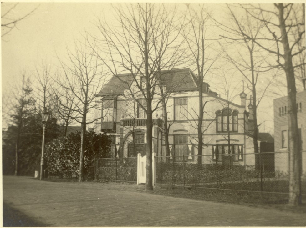 1872.jpg