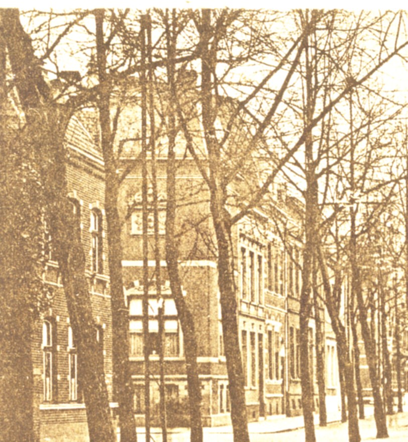 1888a.jpg