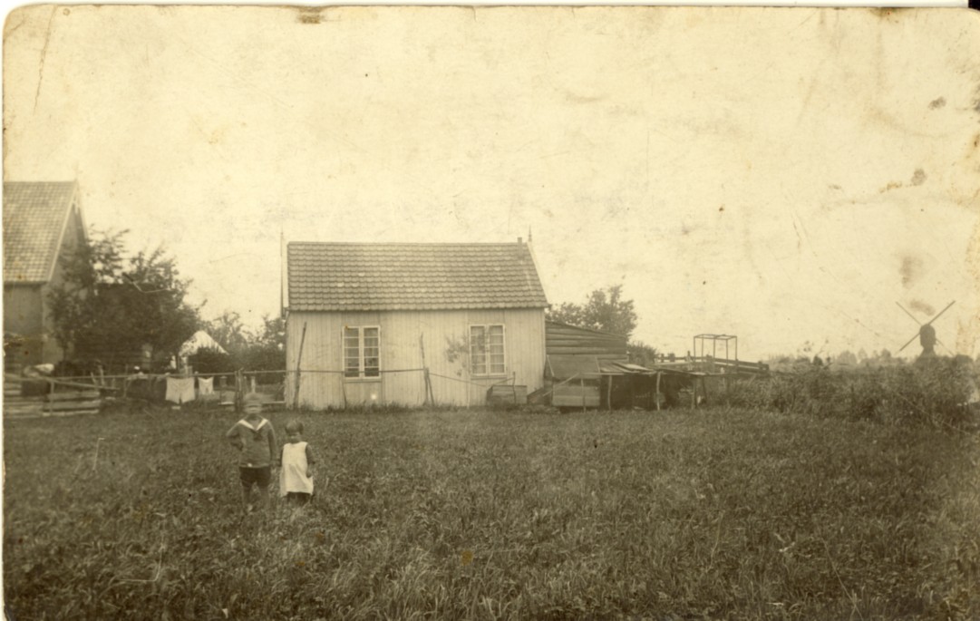 1904.jpg