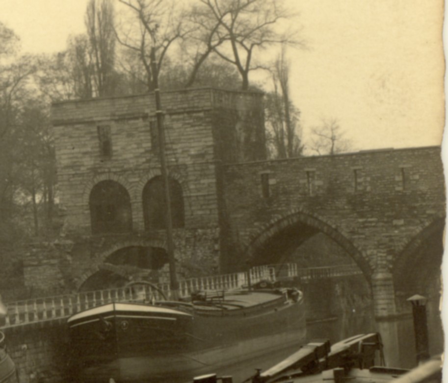 1953a.jpg