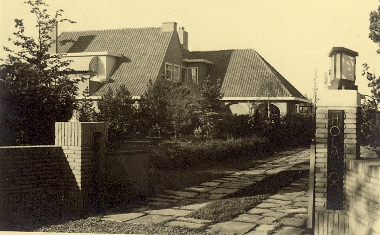 0044 Holmwood.jpg