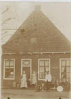 3512gfamilie voor huis.jpg