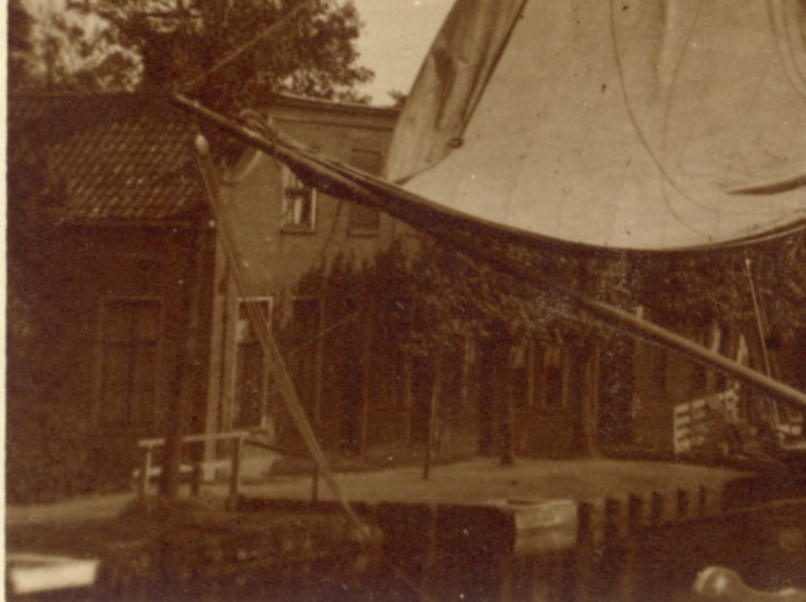 0690a.jpg